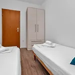 Prgo Daire Makarska